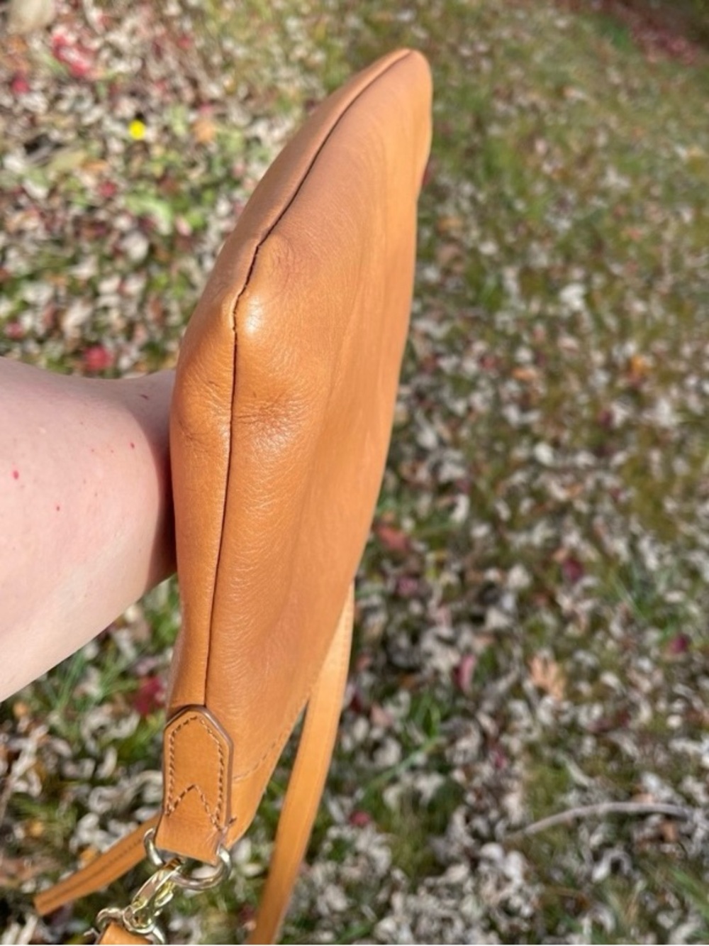 Fossil's Cognac Brown Crossbody - Picture 5 of 10